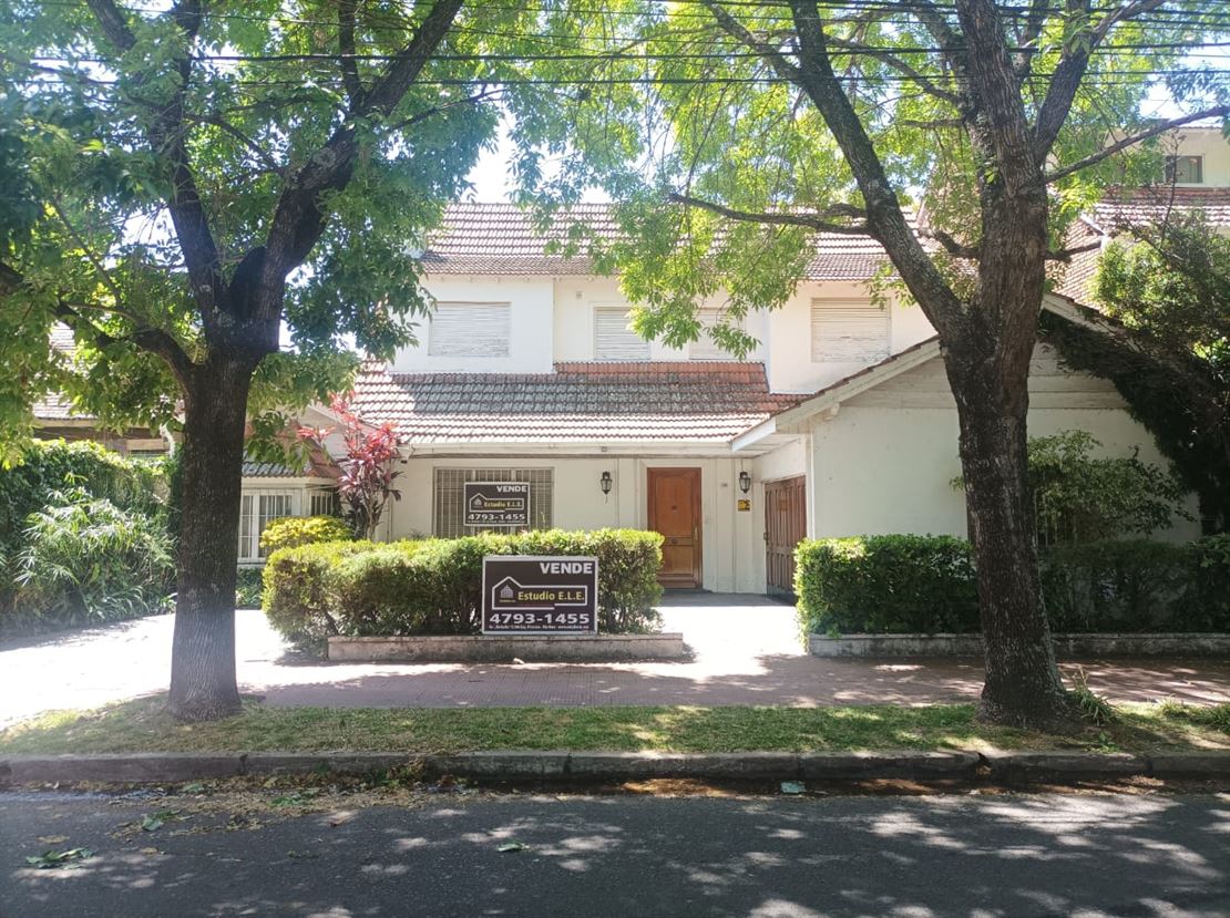 Chalet de Libertador al Río cerca Colegio St John